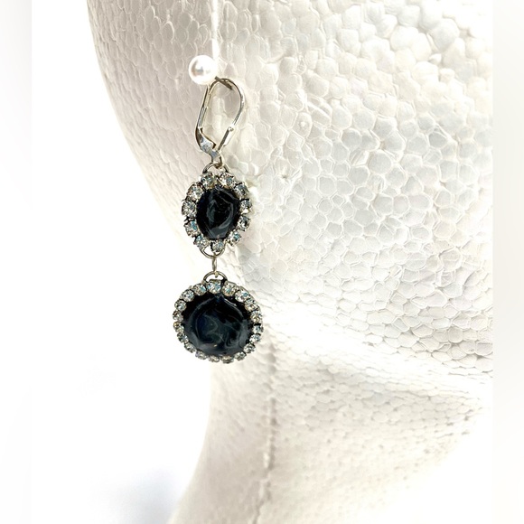 HANDMADE Elegant Formal Resin Rhinestone Drop Earrings on Leverback Earwire - Picture 3 of 10